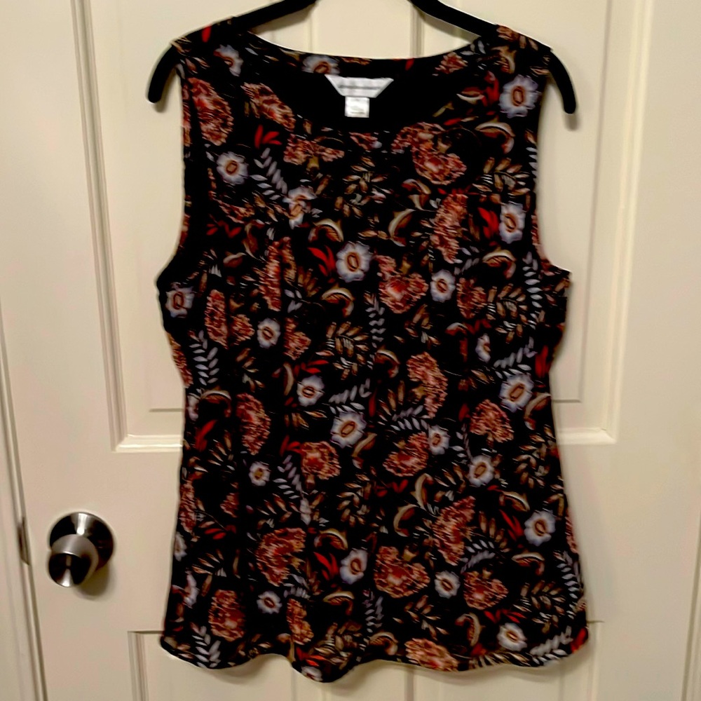 Christopher Banks, Size Med, Nearly New lined, sleeveless top